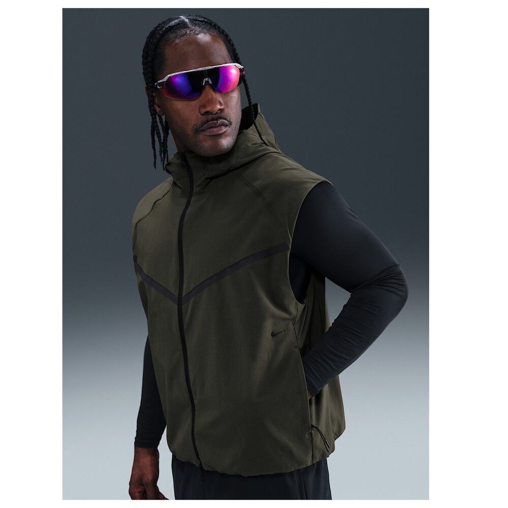 Nike Tech Men's Dri-FIT Woven Windrunner Vest Size Large